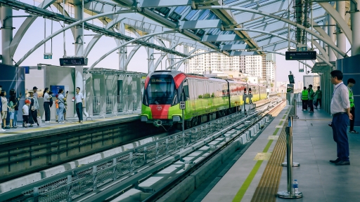 Metro Nhổn - Ga Hà Nội: “Bùng nổ” lượng khách sau 1 tuần khai thác