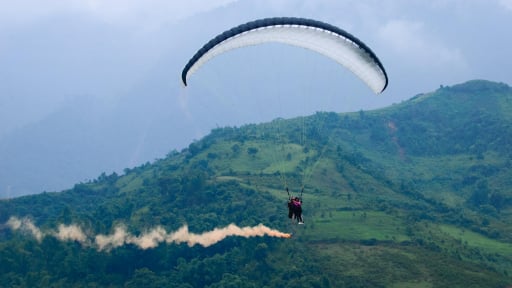 Những điểm chơi dù lượn đẹp ở Việt Nam