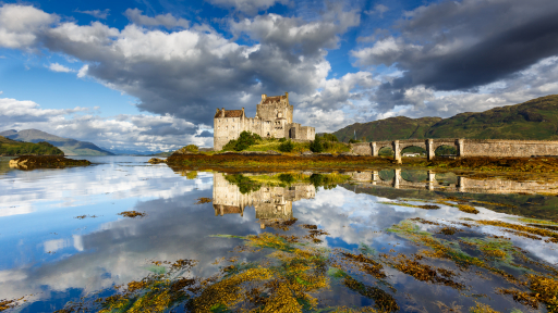 Lâu đài Scotland tái hiện từ giấc mơ lạ