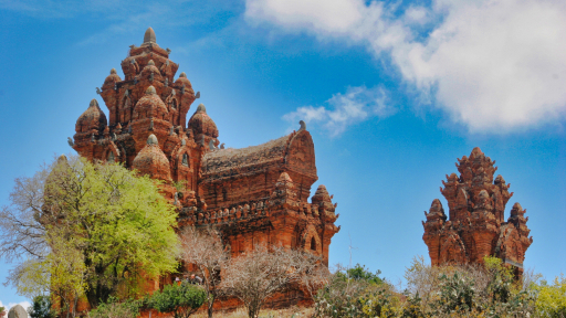 Cụm tháp Chăm đặc biệt ở Ninh Thuận