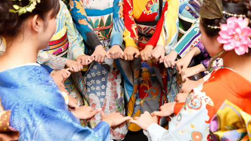 Nghệ thuật, thể thao và hy vọng hội tụ trên kimono