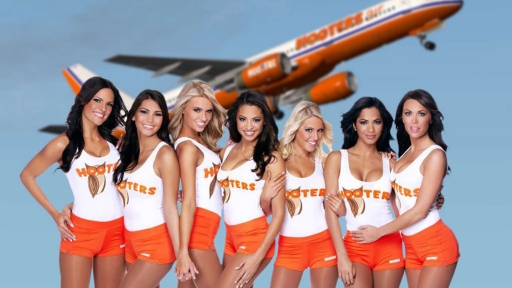 Hooters Air - hãng bay “mát mẻ” đóng cửa sau 3 năm