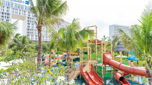 Radisson Blu Resort Cam Ranh khai trương Công viên nước Rainforest