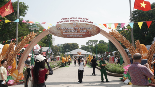 'Đại tiệc' bánh mì Việt Nam bùng nổ tại Lễ hội Bánh mì TP.HCM