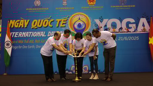 Ngày Quốc tế Yoga 2025 với chủ đề: 'Yoga vì một Trái đất, một sức khoẻ chung'