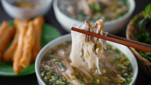 Phở Tráng Kìm - Hơi thở của núi rừng Quản Bạ