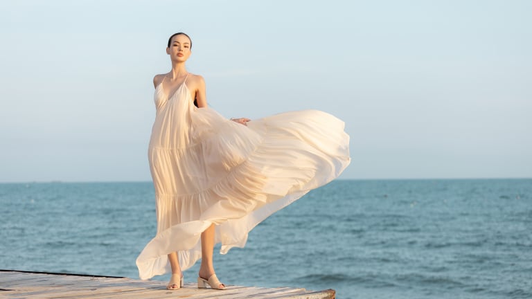 Thanh âm mùa Hè qua lát cắt thời trang của lụa