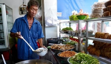 Về Nha Trang, nhớ ghé Bún cá dầm Nguyên Loan