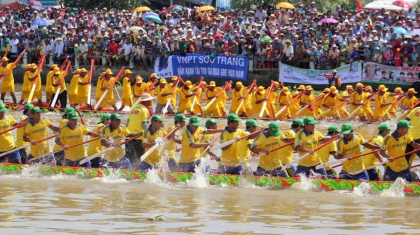 Lễ hội Ok Om Bok tại các tỉnh Tây Nam Bộ
