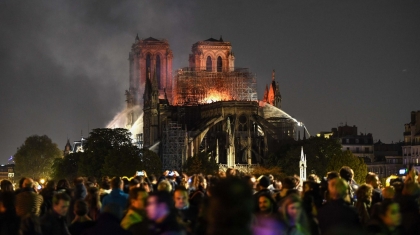 Diễn biến vụ cháy ở Nhà thờ Đức Bà Paris