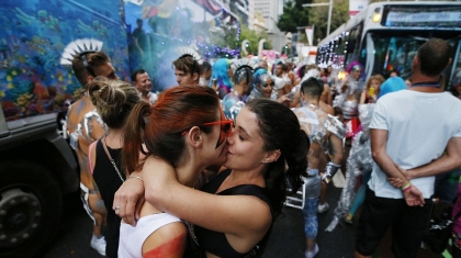 “Cháy” cùng lễ hội đồng tính lớn nhất thế giới