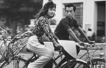 Ngẩn ngơ ngắm phụ nữ Việt rạng ngời trong tà áo dài xưa