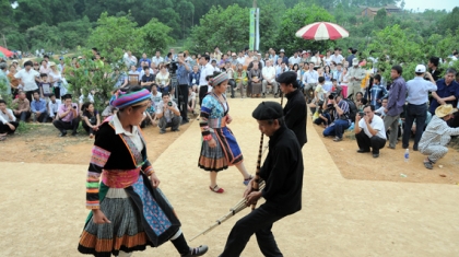  Lễ hội Khèn Mông huyện Đồng Văn, Hà Giang