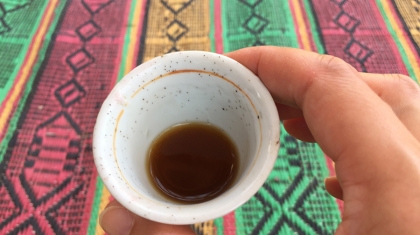 Người Ả Rập du cư pha cà phê như thế nào?