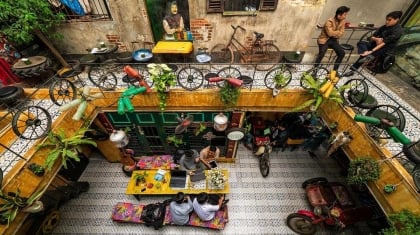 Độc đáo quán cà phê tái chế giữa lòng Thủ đô