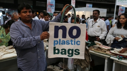Ấn Độ cấm đồ nhựa dùng một lần ở sân bay