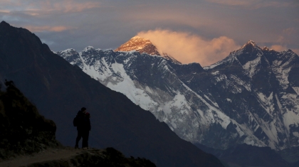 Everest đón đoàn thám hiểm sau 1 năm