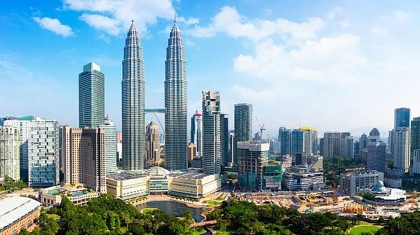 Malaysia mở cửa du lịch không cách ly từ 1/3