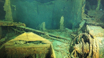 Bỏ ra gần 6 tỉ đồng để tận mắt chứng kiến xác tàu Titanic dưới đáy biển