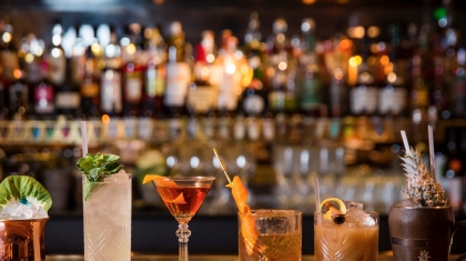 Khám phá thế giới đa sắc của các loại đồ uống trong quán bar