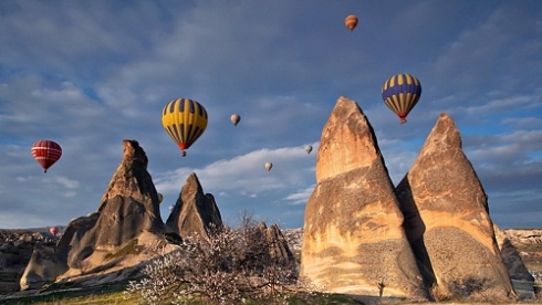 Cappadocia - Thành cổ trên vách núi