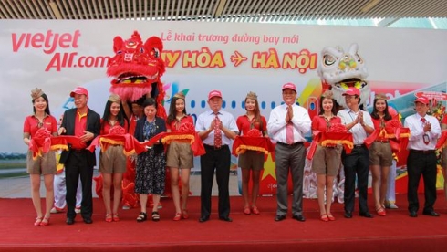 Vietjet Air khai trương đường bay mới Tuy Hòa - Hà Nội