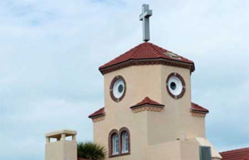 Ngắm nhà thờ mặt gà gây sốt ở Florida 