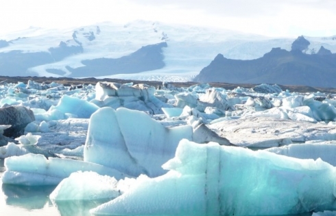 Khám phá sông băng Jokulsarlon ở Iceland