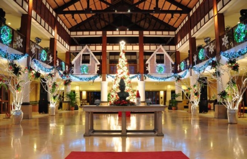 Giáng sinh & Năm mới rộn rã tại các khách sạn, resort