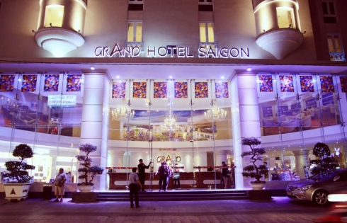 Grand Hotel Saigon hưởng ứng chiến dịch Giờ Trái Đất 2014