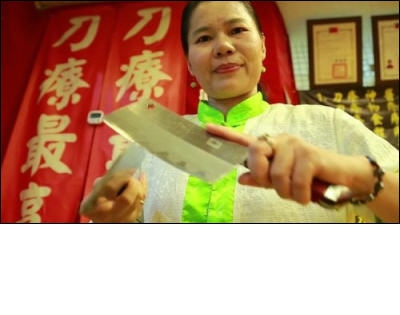 Massage bằng dao chặt thịt ở Đài Loan
