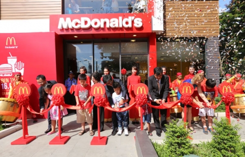 McDonald’s chính thức khai trương cửa hàng thứ hai tại Việt Nam