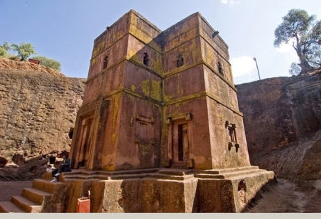 Nhà thờ khắc từ đá độc đáo ở Ethiopia