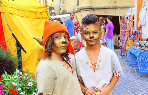 Trải nghiệm khó quên tại lễ hội Trung cổ Salon-de-Provence