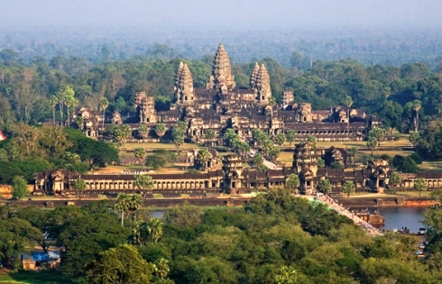 Campuchia cấm du khách chụp ảnh nude ở Angkor Wat