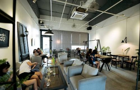 Điểm danh những nhà hàng, quán cà phê mở xuyên Tết ở Hà Nội