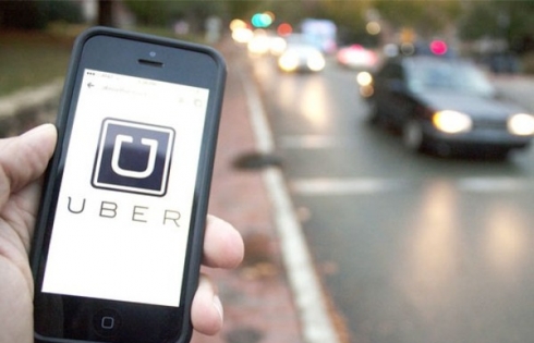 Toyota và Uber triển khai mở rộng dịch vụ chia sẻ phương tiện
