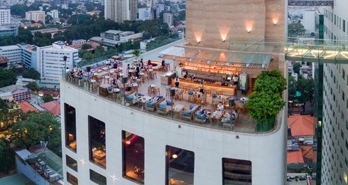 Tưng bừng mùa lễ hội tại khách sạn Hôtel des Arts Saigon