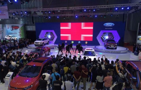 Ford Việt Nam trưng bày các dòng sản phẩm tiên tiến tại Triển lãm Ô tô Việt Nam 2017