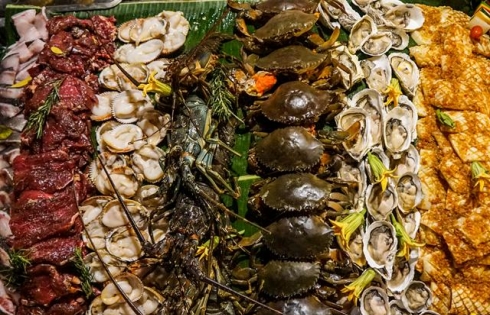 Thưởng thức tiệc nướng hải sản hấp dẫn tại An Lam Retreats Saigon River
