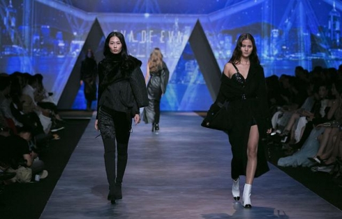 Tuần lễ thời trang Quốc tế Việt Nam Thu đông 2017 khép lại với 6 màn trình diễn từ thương hiệu Eva De Eva