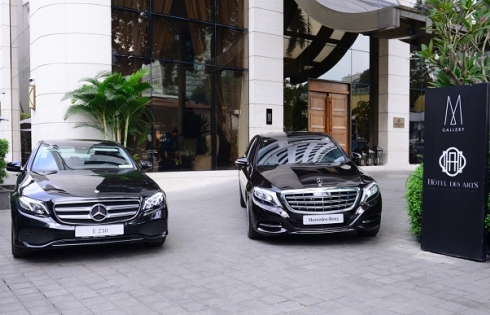 Mercedes-Benz VN - Bàn giao xe cho Hôtel Des Arts Saigon