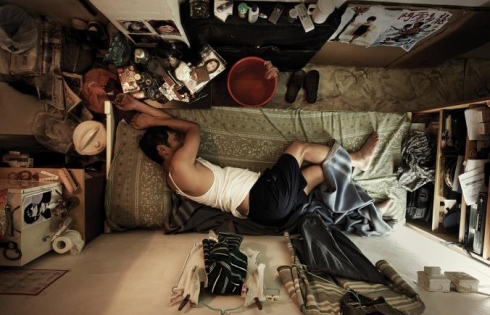 Cuộc sống trong những căn hộ 'quan tài' tại Hồng Kông