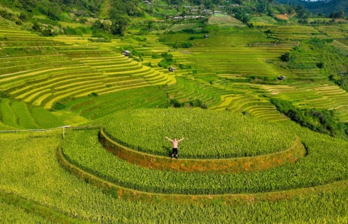 Theo chân hướng dẫn viên du lịch chinh phục vùng núi phía Bắc Việt Nam