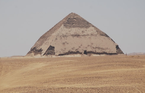 Ai Cập mở cửa Kim tự tháp Cong