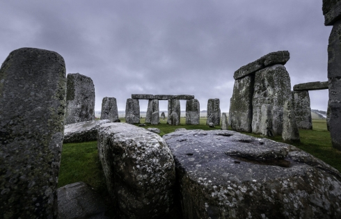 Tìm thấy hào sâu 4500 năm gần Stonehenge