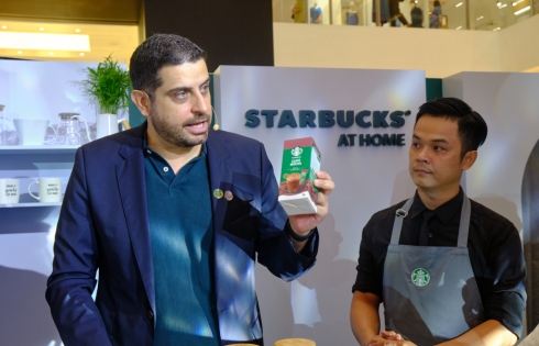 Starbucks và Nestlé lần đầu tiên giới thiệu cafe hòa tan tại Việt Nam