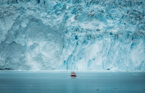 Các tỷ phú mở cuộc truy tìm kho báu lớn ở đảo băng Greenland