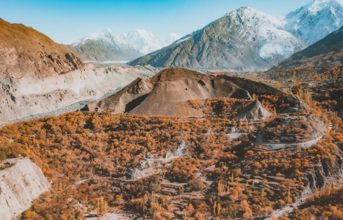 Bức tranh mùa Thu Pakistan qua ống kính travel blogger Hoàng Lê Giang