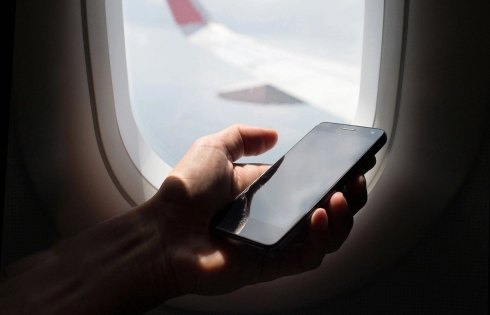 Châu Âu cho phép gọi điện và truy cập Internet trên máy bay